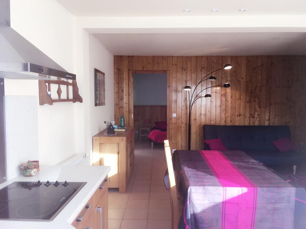 Gite Les Cariolettes Font-Romeu-Odeillo-Via ภายนอก รูปภาพ