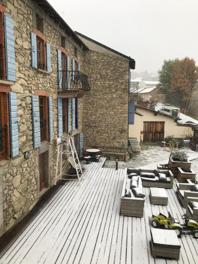 Gite Les Cariolettes Font-Romeu-Odeillo-Via ภายนอก รูปภาพ